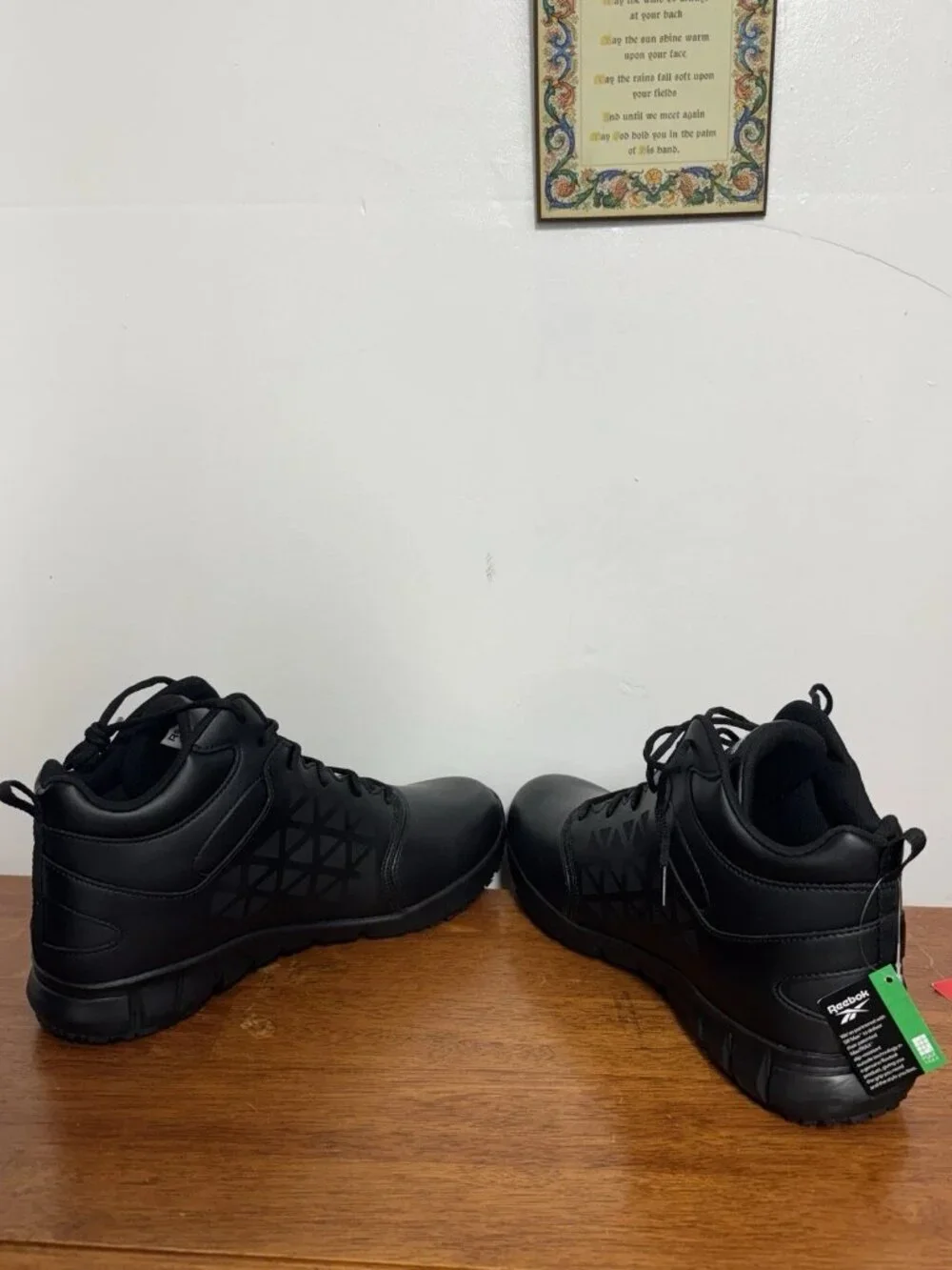 Share Reebok RB3204 Work Boots Men’s 13W EH SR Black Leather Safety Shoes New